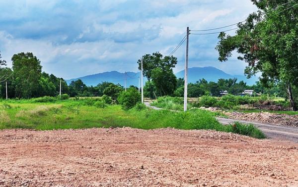 ขาย ที่ดิน ที่ดินวิวเขาใกล้ถนนใหญ่ บ้านนา นครนายก 450000 บาท นครนายก    บ้านนา    ใกล้กับ ศาลจังหวัดนครนายก 200 ตร.วา