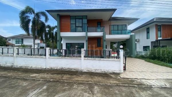 บ้านเดี่ยว นาราวิลล่า บ้านฉาง ราคาถูกที่สุดและใหญ่สุดในโครงการ