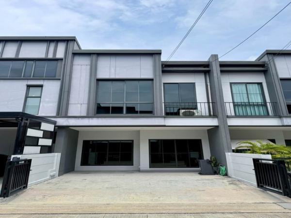 รหัสC7306 ทาวน์โฮม 2ชั้น ตกแต่งพร้อมอยู่ย่านสายไหม หมู่บ้านเวิร์ฟ สายไหม