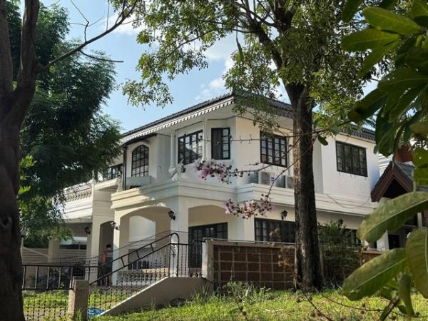P791 ให้เช่าบ้านเดี่ยว หมู่บ้านลดาวัลย์ ศรีนครินทร์ ซอยศรีด่าน 14 ตกแต่งสวยพร้อมเข้าอยู่