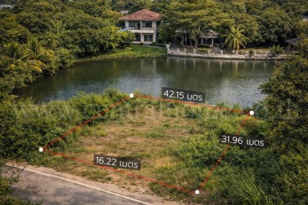 ขายด่วน ที่ดินเปล่า ถมแล้ว 105.2 ตร.วา หมู่บ้านการ์เด้นลากูน่า - ฉะเชิงเทรา ติดทะเลสาบ