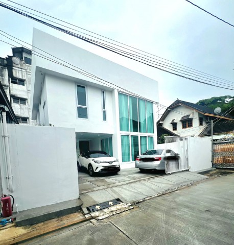 ขาย บ้านเดี่ยว 2 ชั้น ซอย รัชดา 32 บ้านรีโนเวทใหม่ Minimal style ตกแต่งพร้อมเข้าอยู่ ใกล้MRTลาดพร้าว 095-164-2956  AS
