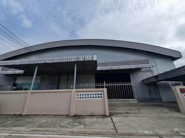 ให้เช่าโกดัง คลังสินค้า 800 ตรม. พร้อม ออฟฟิศเขตลาดกระบัง กรุงเทพ