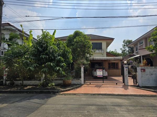 47/9พี่อ้อน ขาย บ้าน - ใกล้กับ โรงเรียนพิชยศึกษา ห้องนอน 3 ห้อง ห้องน้ำ 3 ห้อง 3800000 บาท นนทบุรี    ปากเกร็ด