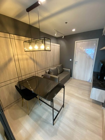 Life One Wireless 24th Floor Fully Furnished Embassy View Near BTS Phloen Chit