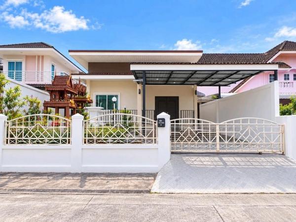 ขาย/ให้เช่า บ้านเดี่ยว หมู่บ้านชานสมุทร | บรรยากาศเงียบสงบ เป็นส่วนตัว ติดถนนศรีนครินทร์ ใกล้ทางด่วนและแหล่งช้อปปิ้ง!