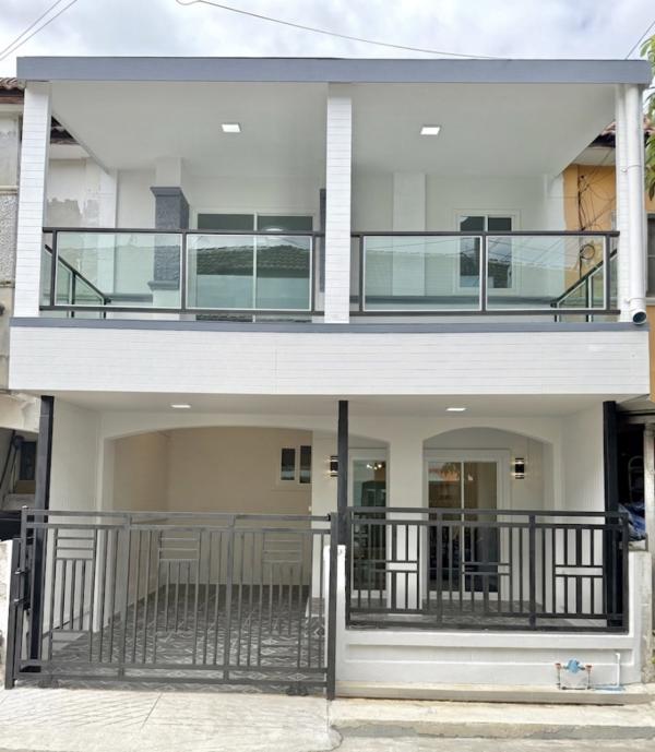 RealEstate 905-89 นันทิชา3-8 บางบัวทอง #WAM0715 ขาย บ้าน หมู่บ้านนันทิชาโครงการ 3/8 2090000 บาท ใกล้กับ • ศาสนสถาน: วัดไทรใหญ่, วัดไทรน้อย