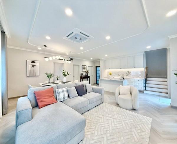svs384 ให้เช่าบ้านเดี่ยว centro bangna  บ้านใหม่ พร้อมอยู่